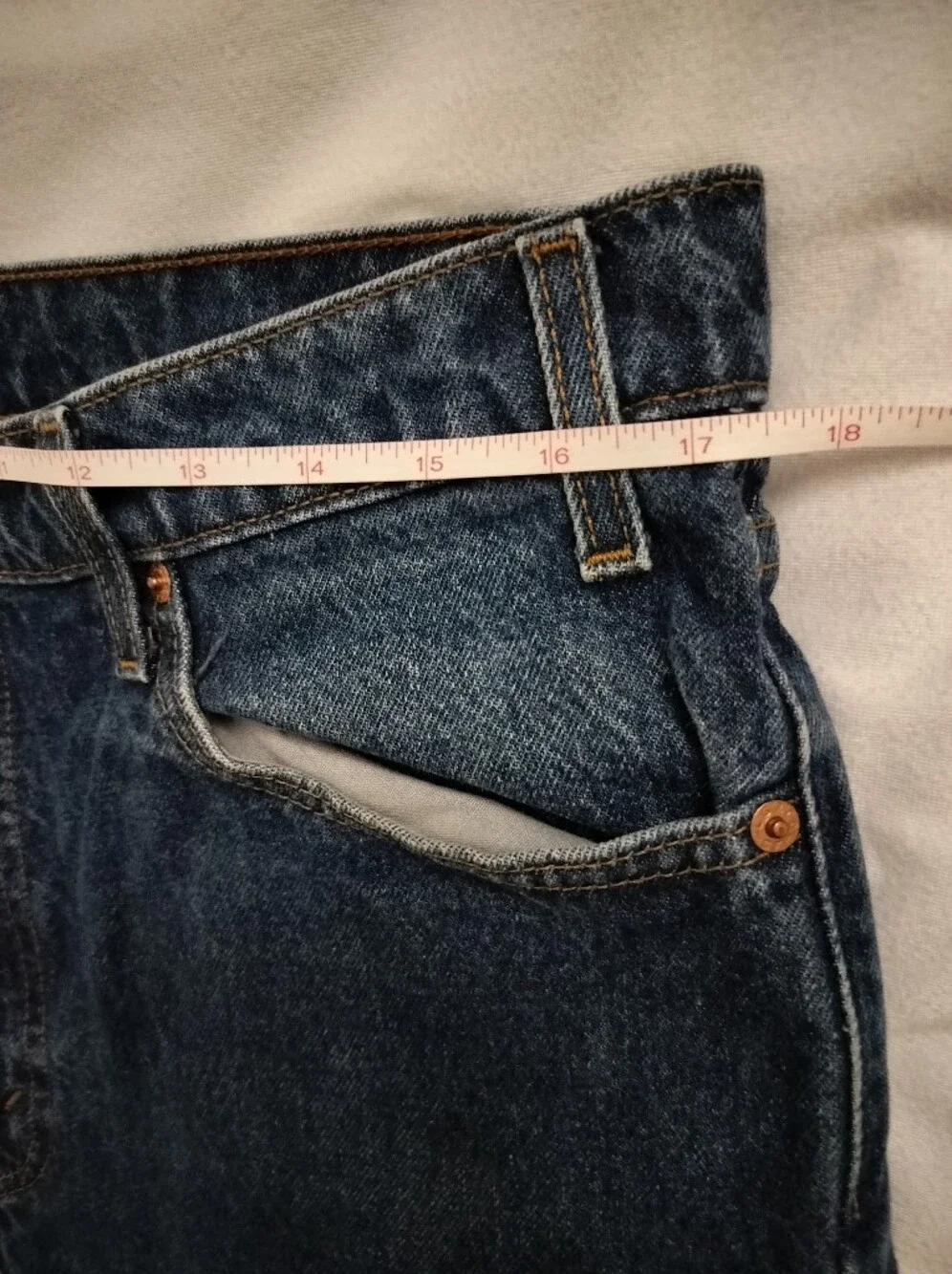 Levi’s 505 Regular Straight Fit Denim Jeans Red Tab Men’s 34x32 Fit (VTG 36x32) - Picture 4 of 17